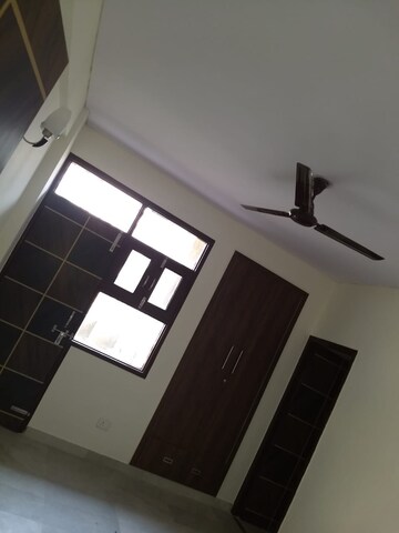 Room in 3 BHK Apartment at Palam – for Rent
