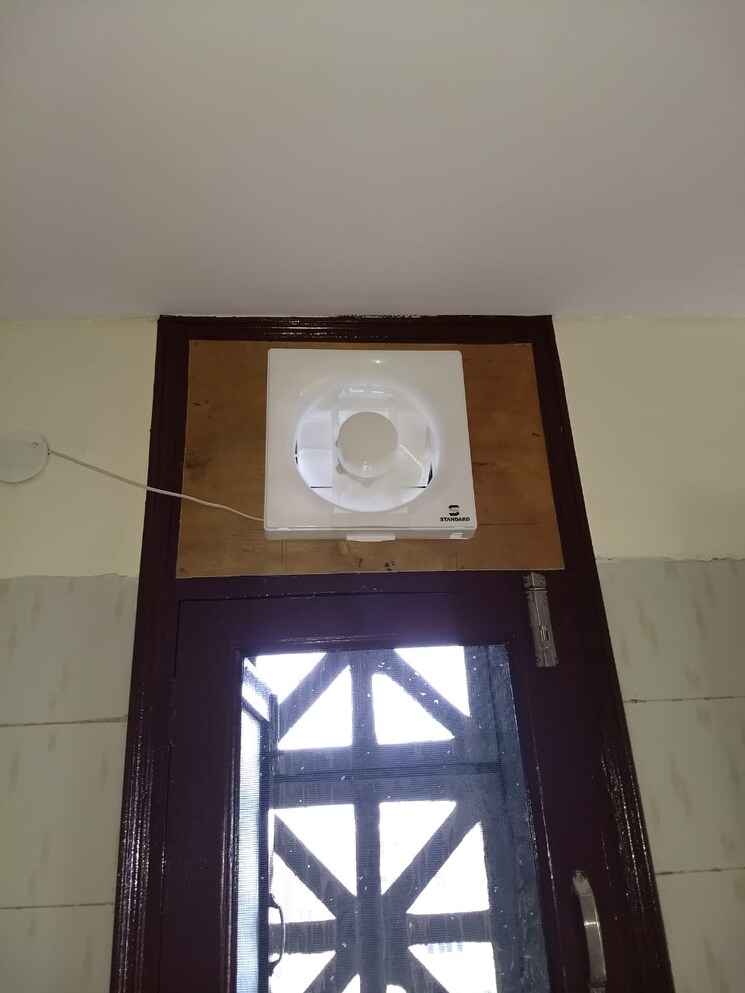 Other, palam 3 Bedroom 1550 Sq.Ft. Apartment In Palam Delhi 9119570