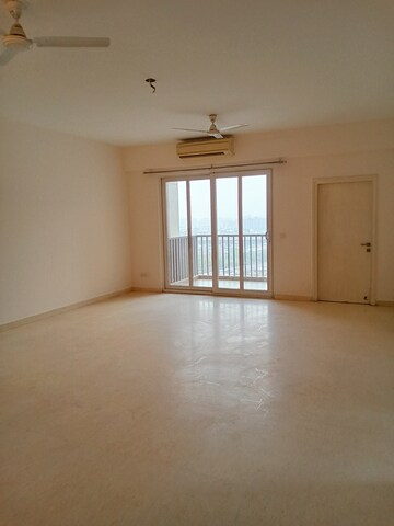 3.5 BHK Apartment For Rent in Emaar The Palm Drive-Palm Studios, Sector 66