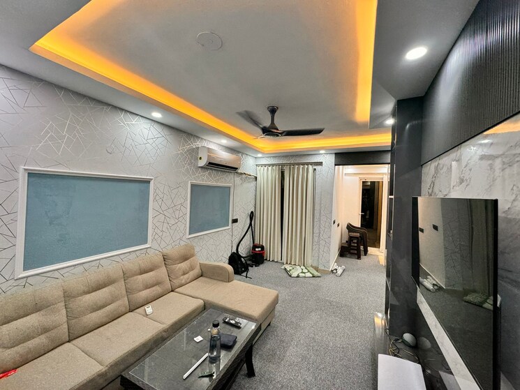 Living Room, signature-global-park-4-and-5 3 Bedroom 1081 Sq.Ft. Apartment In Sohna Sector 36 Gurgaon 9119575