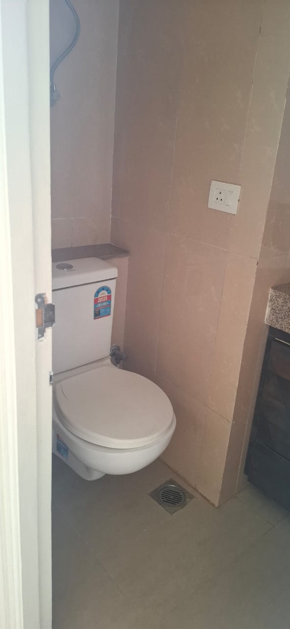 3 BHK + Study Room Apartment For Rent in Emaar Emerald Estate