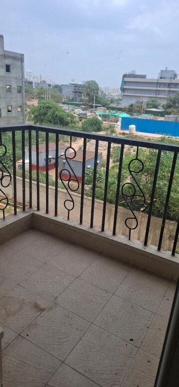 Balcony in 4 BHK Apartment at BPTP Mansions, Sector 66 – for Rent