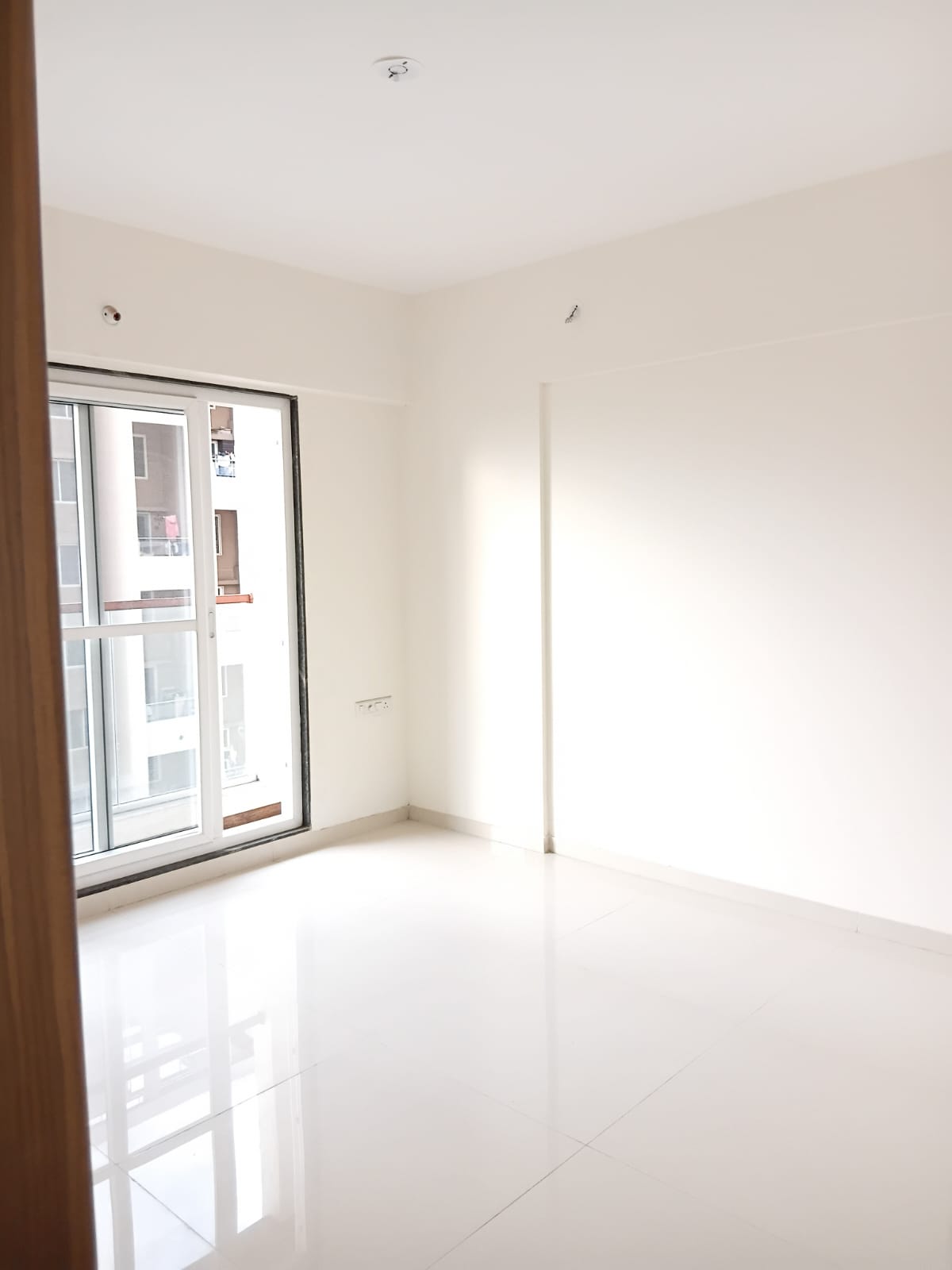 2 BHK + Extra Room Apartment For Sale in Pentagon Fortune East