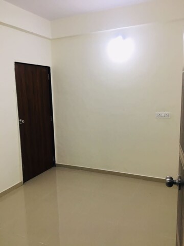 Room in 2 BHK Apartment at DSK Gandhakosh, Baner – for Rent