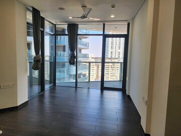 Room in 3 BHK Apartment at Omkar 1973, Worli – for Sale