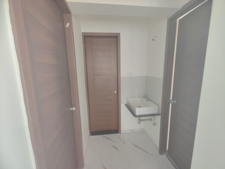 Bathroom, engineers-ios 3 Bedroom 1040 Sq.Ft. Apartment In Tathawade Pune 9119734