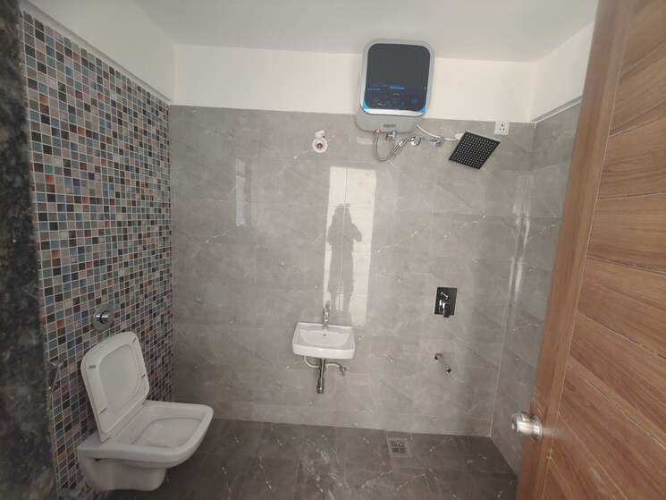 Bathroom, engineers-ios 3 Bedroom 1040 Sq.Ft. Apartment In Tathawade Pune 9119734