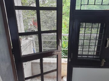 Balcony in 1 BHK Builder Floor at Rohini Sector 11 – for Rent