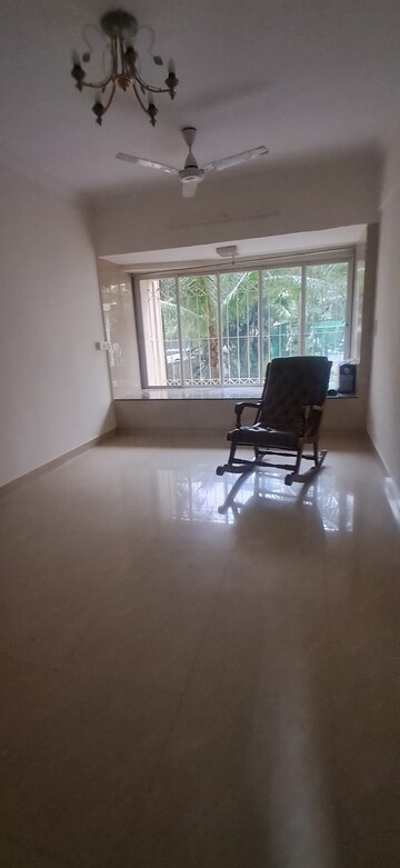 Room in 2 BHK Apartment at HDIL Dheeraj Jamuna, Malad West – for Rent