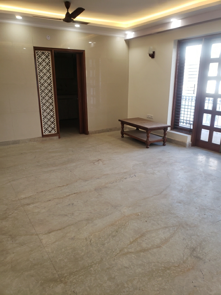 1 BHK Builder Floor For Rent in Janakpuri