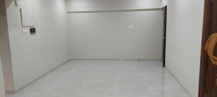 Room, santacruz east 2 Bedroom 700 Sq.Ft. Apartment In Santacruz East Mumbai 9119825