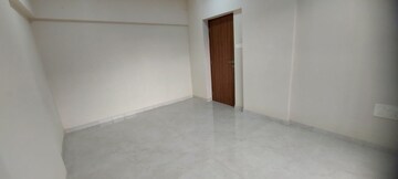 Room in 2 BHK Apartment at Santacruz East – for Rent
