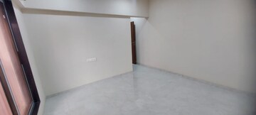 Room in 2 BHK Apartment at Santacruz East – for Rent