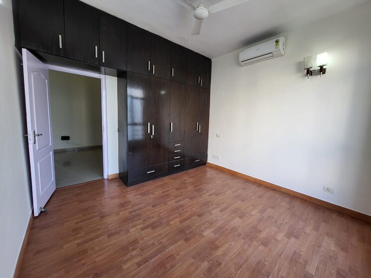 Room, central-park-ii-bellevue 3 Bedroom 2350 Sq.Ft. Apartment In Sector 48 Gurgaon 9119985