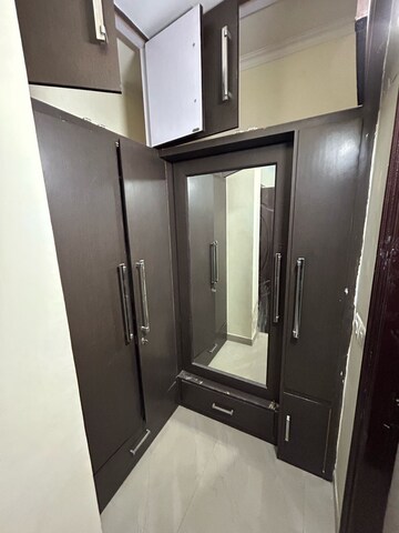 Kitchen in 4 BHK Apartment at Urja Towers, Sector 47 – for Rent
