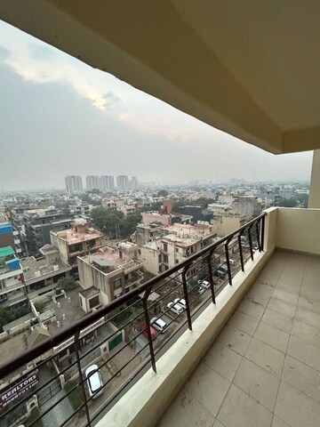 Balcony in 4 BHK Apartment at Urja Towers, Sector 47 – for Rent