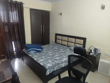 Bedroom in 4 BHK Apartment at Urja Towers, Sector 47 – for Rent