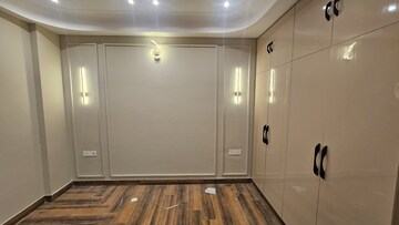 Room in 3 BHK Builder Floor at Sector 4 – for Sale
