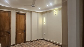 Room in 3 BHK Builder Floor at Sector 4 – for Sale