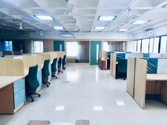 Office Space For Sale in Bhandarkar Road