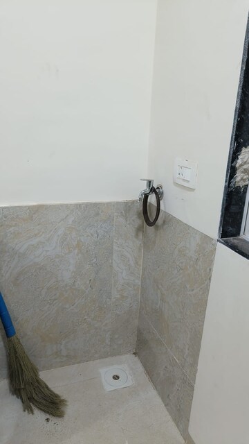  2 BHK Apartment at Santacruz East – for Rent