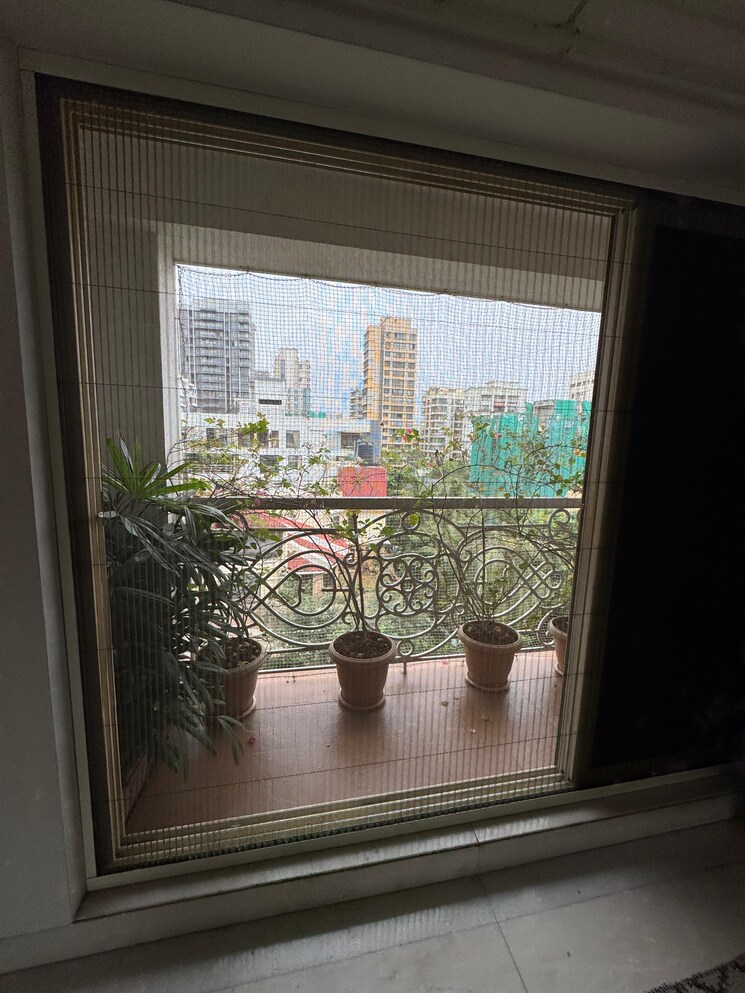 Balcony, bandra west 4 Bedroom 2000 Sq.Ft. Apartment In Bandra West Mumbai 9120197