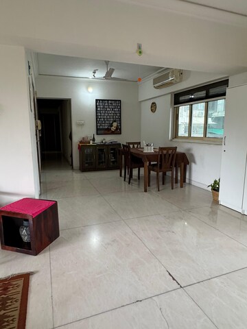Living Room in 4 BHK Apartment at Bandra West – for Rent
