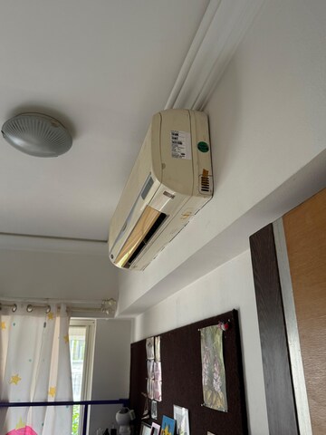 Building Lobby in 4 BHK Apartment at Bandra West – for Rent