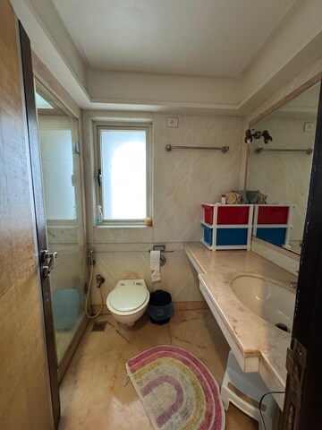 Bathroom in 4 BHK Apartment at Bandra West – for Rent