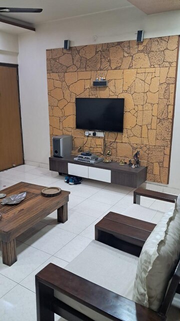 Team Area in 3 BHK Apartment at Prem Nagar CHS, Kopri – for Sale