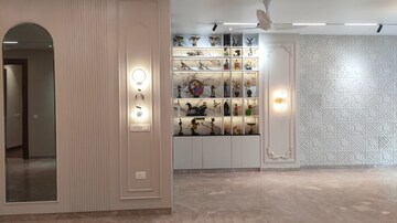 Building Lobby in 4 BHK Builder Floor at Sector 14 – for Sale