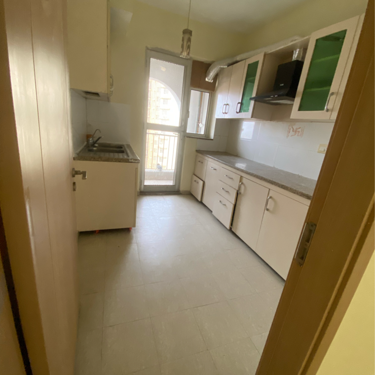 Kitchen, dlf-new-town-heights-ii 3 Bedroom 1930 Sq.Ft. Apartment In Sector 90 Gurgaon 9120226