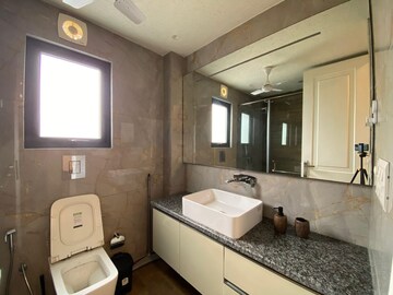 Attached Bathroom in 3 BHK Apartment at Defence Colony – for Rent