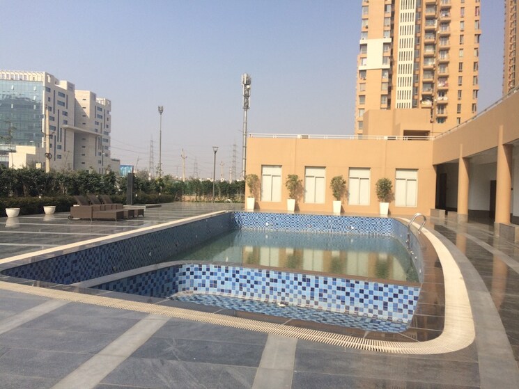 Exterior View, pioneer-park-phase-1 3.5 Bedroom 1800 Sq.Ft. Apartment In Sector 61 Gurgaon 9120224