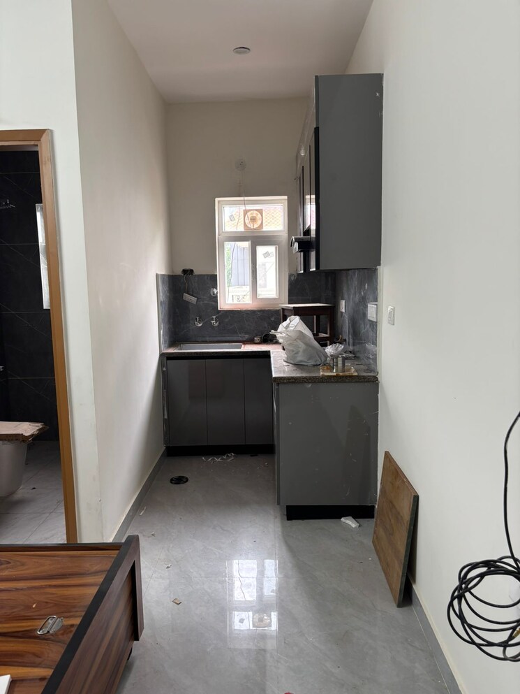 Kitchen, sector 38 Studio 647 Sq.Ft. Builder Floor In Sector 38 Gurgaon 9120243