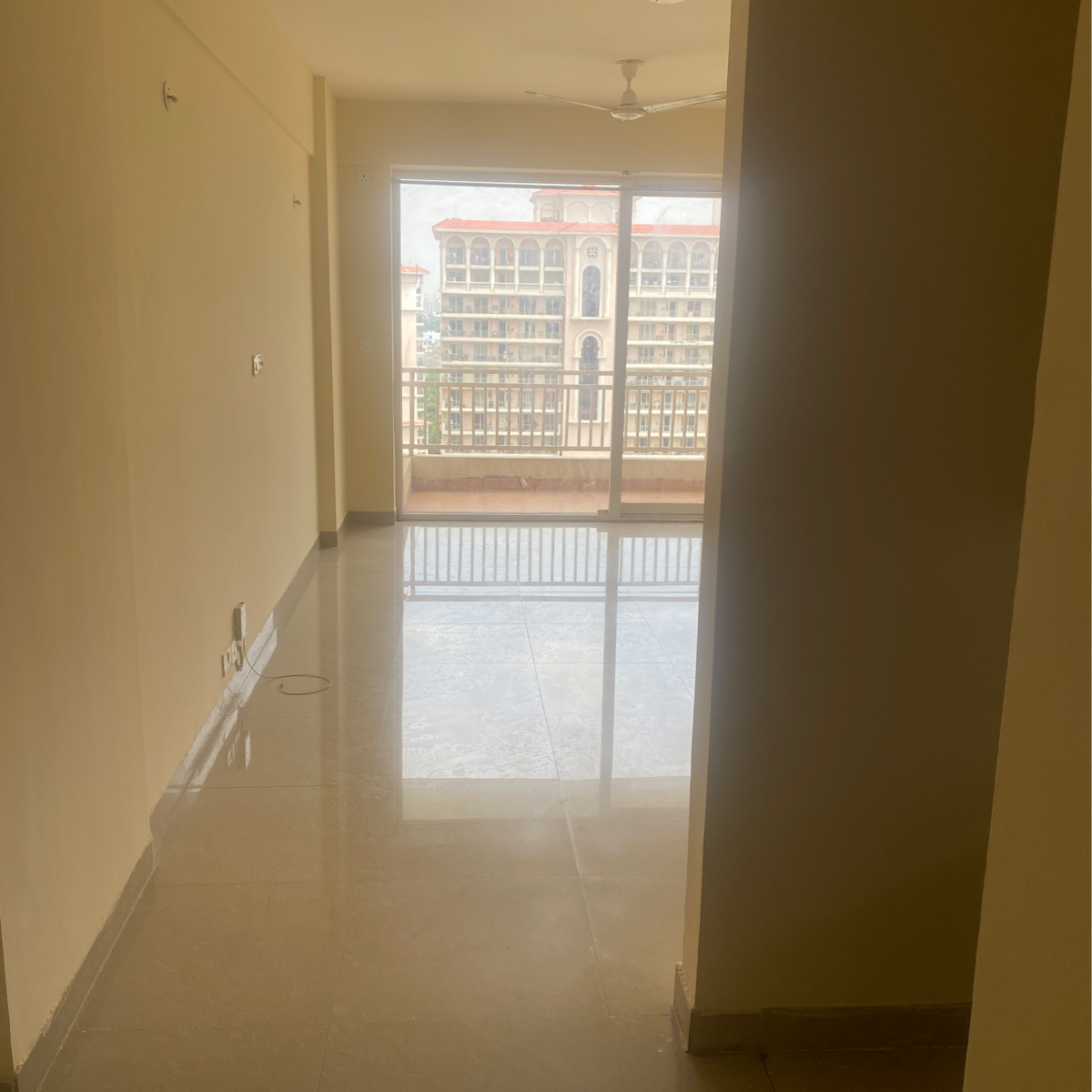 3 BHK + Servant Room Apartment For Rent in Ansal Height 86
