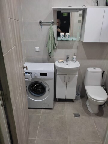 Bathroom in 2 BHK Apartment at Lodha Panacea 1, Dombivli East – for Rent