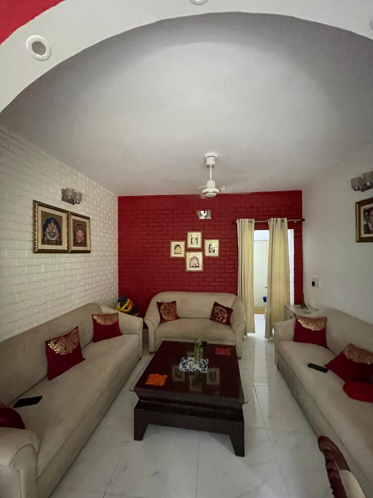 Living Room, safdarjung development area 2 Bedroom 1200 Sq.Ft. Apartment In Safdarjung Development Area Delhi 9120328