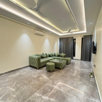 Parking in 4 BHK Builder Floor at The Estate Floors, Sector 27 – for Rent