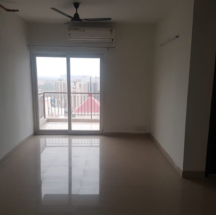 Room, spaze-privvy-the-address 2 Bedroom 1386 Sq.Ft. Apartment In Hayatpur Gurgaon 9120360