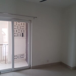 Room in 2 BHK Apartment at Spaze Privvy The Address, Hayatpur – for Sale