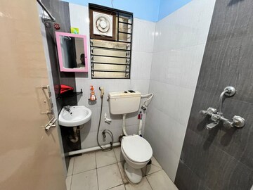 Team Area in 2 BHK Apartment at Purti Utsav, Rajarhat Road – for Sale