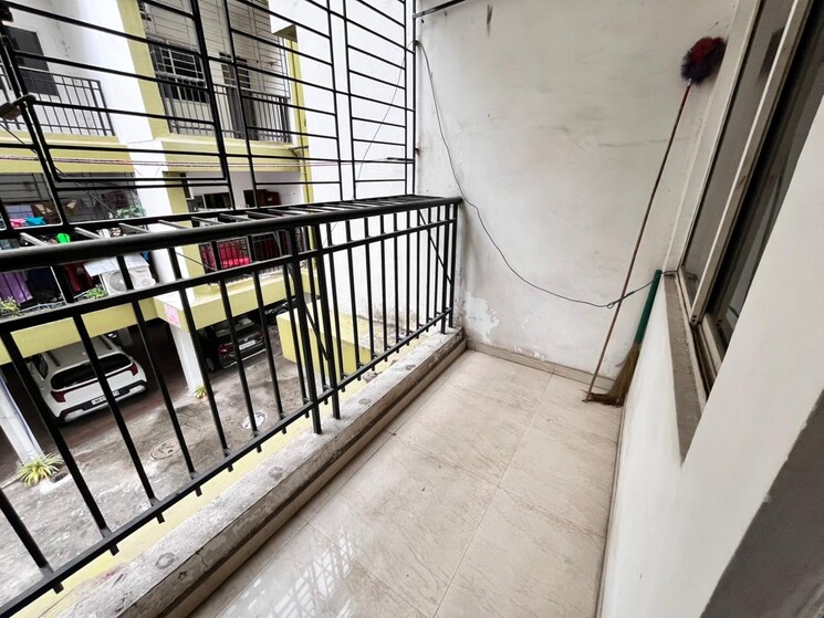 Balcony, purti-utsav 2 Bedroom 967 Sq.Ft. Apartment In Rajarhat Road Kolkata 9120370
