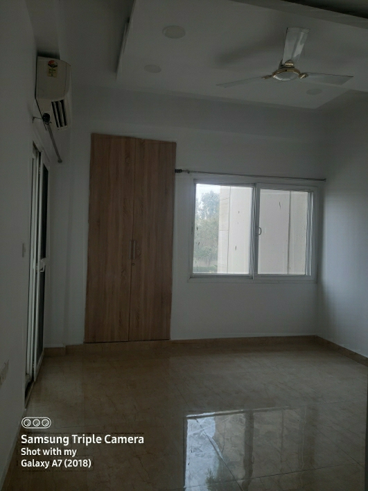 4 BHK + Pooja Room,Servant Room Apartment For Sale in Ramprastha Platinum Premier