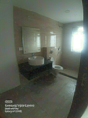 Bathroom in 4 BHK Apartment at Ramprastha Platinum Premier, Vaishali Sector 3 – for Sale