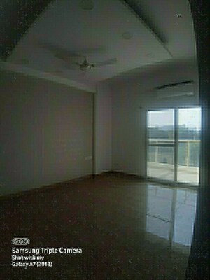 Bedroom in 4 BHK Apartment at Ramprastha Platinum Premier, Vaishali Sector 3 – for Sale