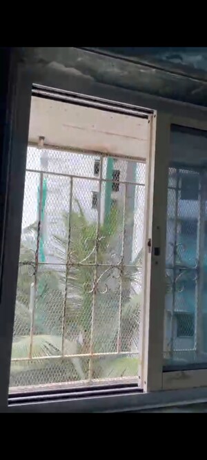 Bathroom in 1 BHK Apartment at Mahakaleshwar Apartment, Dahisar West – for Sale