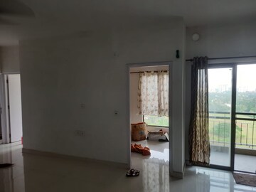 Room in 2.5 BHK Apartment at Siddha Galaxia 2, Rajarhat New Town – for Sale