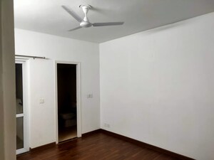 Room in 3 BHK Builder Floor at BPTP Park 81, Sector 81 – for Sale