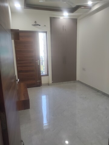 Room in 3.5 BHK Apartment at Arttech Maulshree Heights, Sector 84 – for Sale